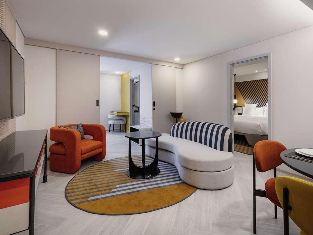Tribe Living Bangkok Sukhumvit 39 By Accorhotels Номер фото