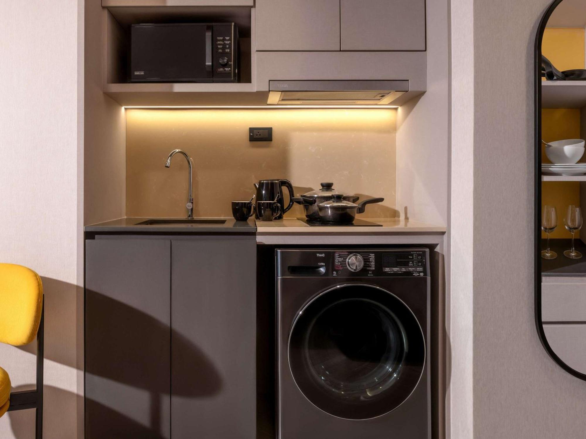 Tribe Living Bangkok Sukhumvit 39 By Accorhotels Екстер'єр фото
